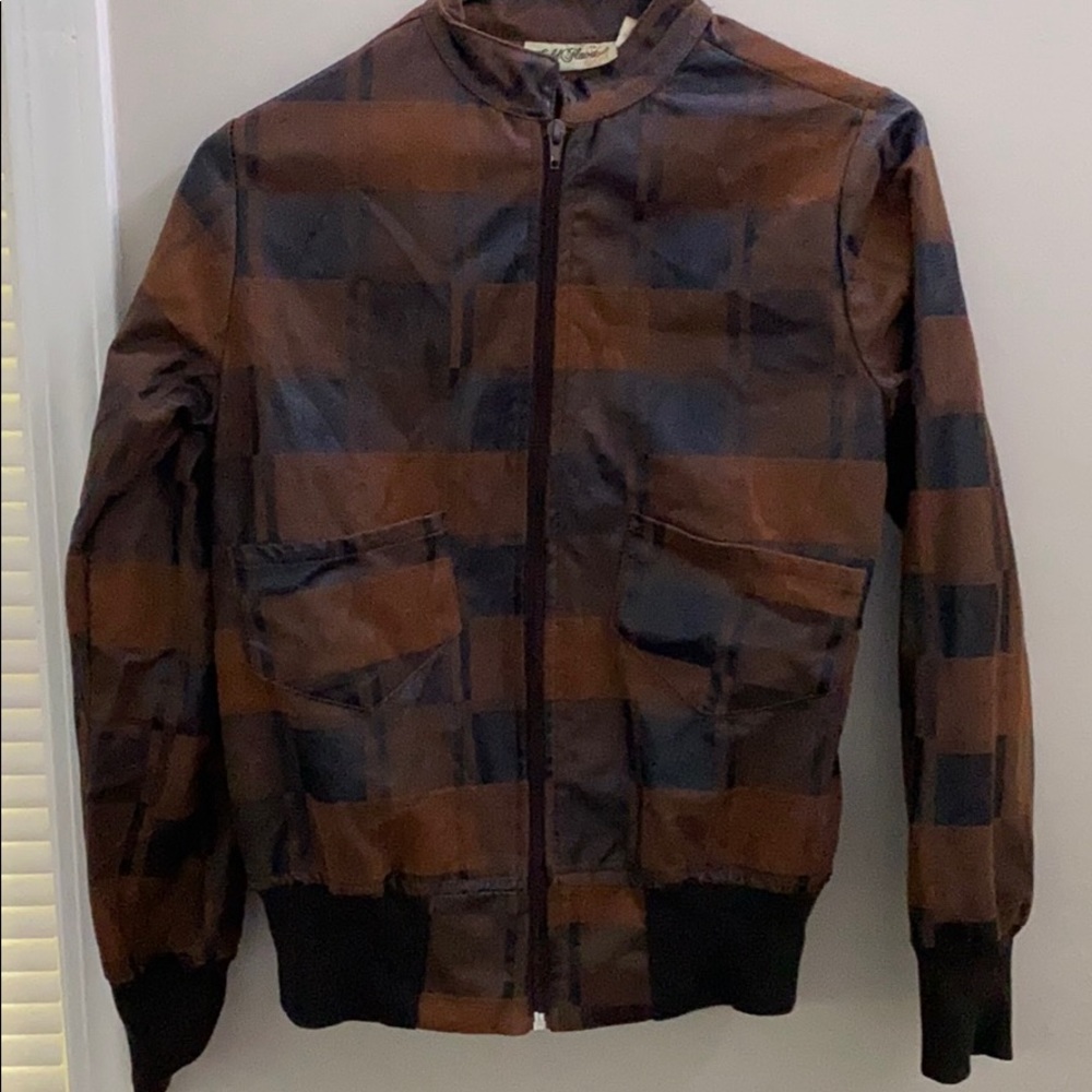 Brown jacket - Picture 2 of 2